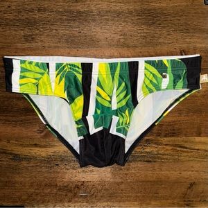 Marcuse Green / Black Palm Speedo, Size Medium